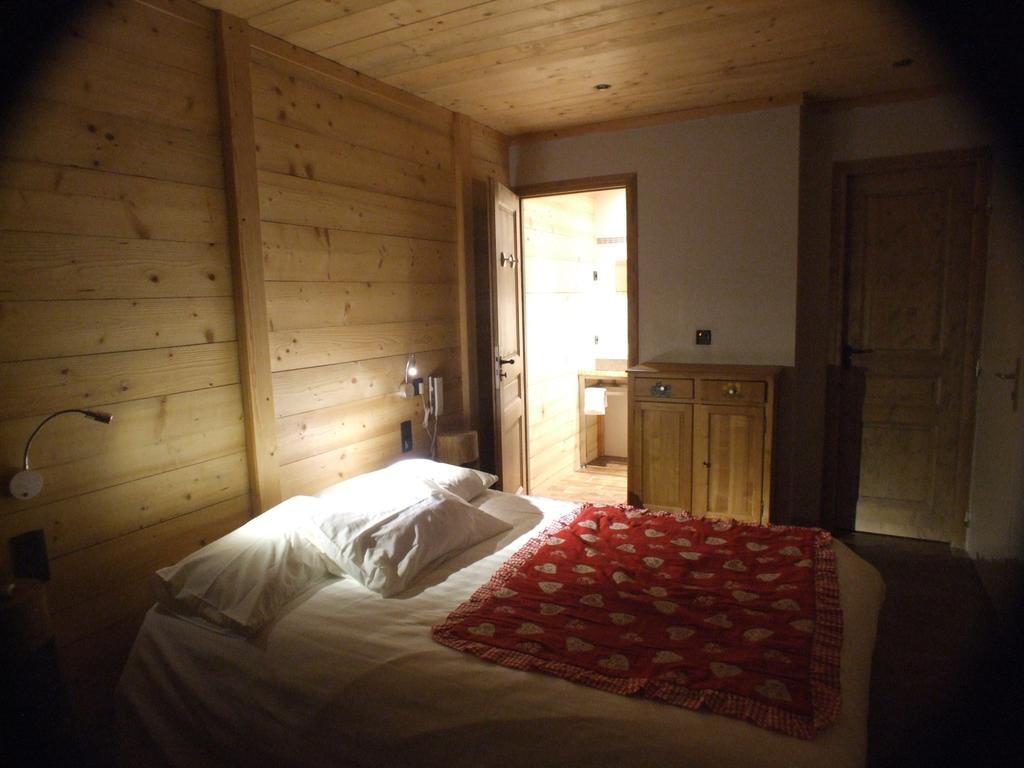 Accueil Savoyard Hotel Mieussy Szoba fotó