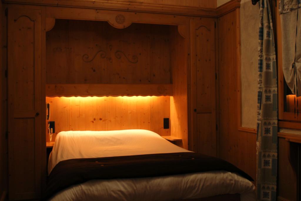 Accueil Savoyard Hotel Mieussy Szoba fotó