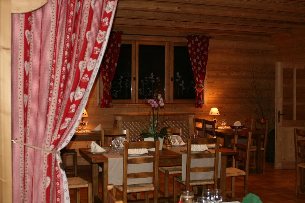 Accueil Savoyard Hotel Mieussy Kültér fotó